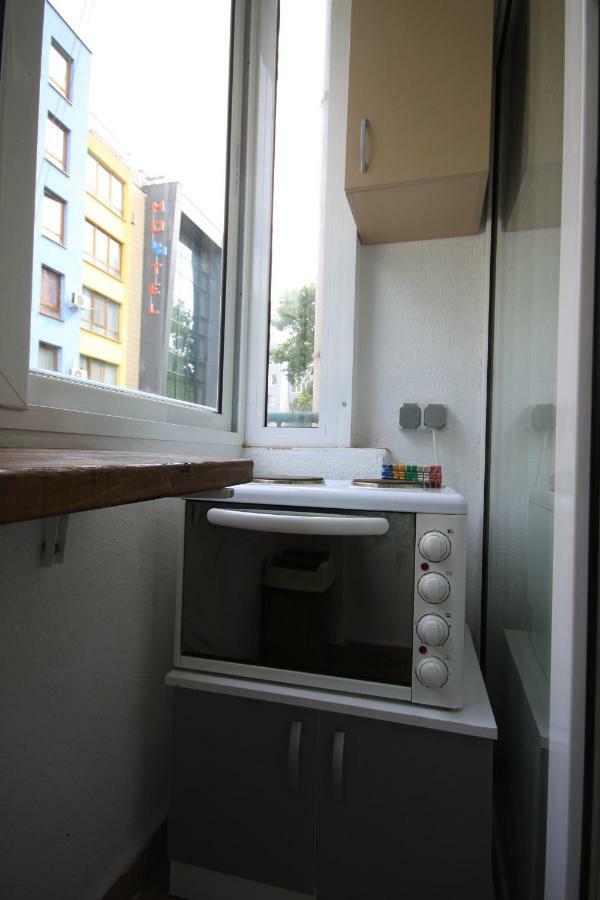 Studios Near To Burgas Free University Exterior photo